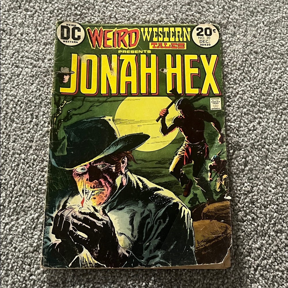 DC Comics Weird Western Tales Jonah Hex Comic - Green, Yellow, Black